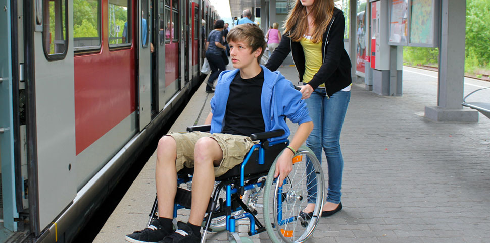 Wenn Junge Menschen Ins Pflegeheim M Ssen Maxcare